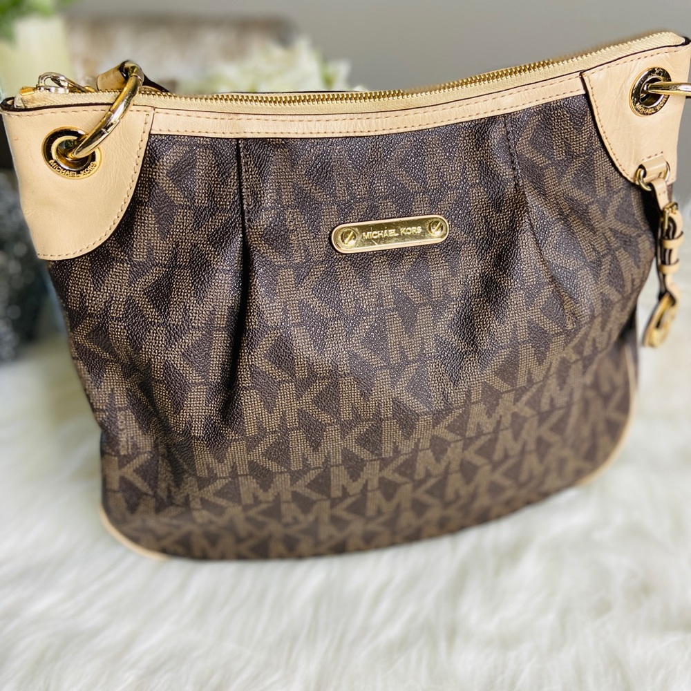 Michael Kors Shoulder Bag